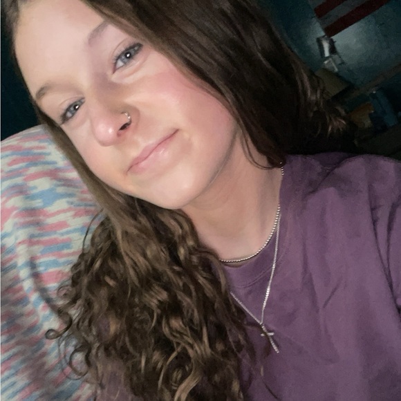 Meet your Posher, Emma - Picture 1 of 1